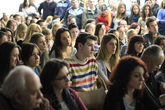 Studenti na prezentaciji stipendija Vlade Rusije