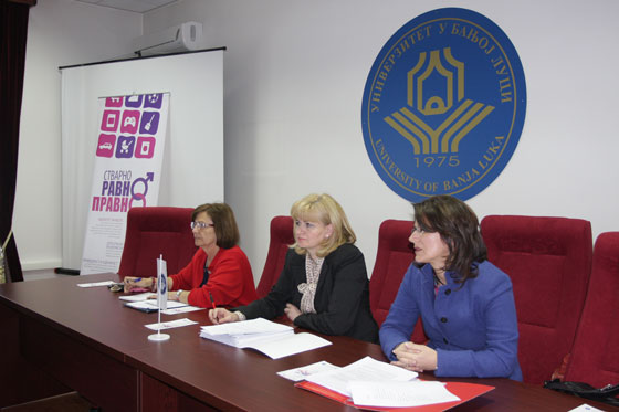 Predsjedavujući okruglog stola Gender centra