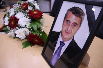 Комеморација на ПМФ-у: Академска заједница одала почаст декану Декићу