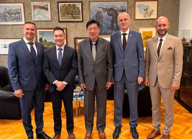 Сусрет ректора Гајанина са делегацијом из Сингапура