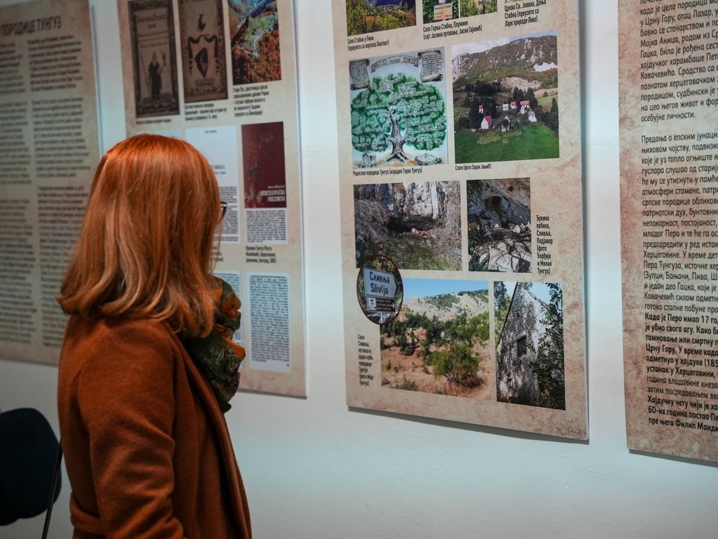 Отворена изложба посвећена Перу Тунгузу