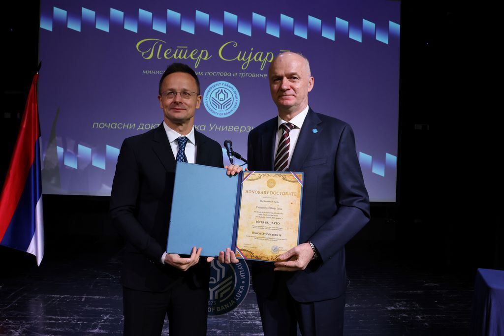 Honorary doctorate of the UNIBL awarded to Minister ...