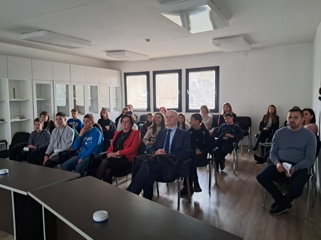 Отворени „Дани знања о минералима и стијенама”