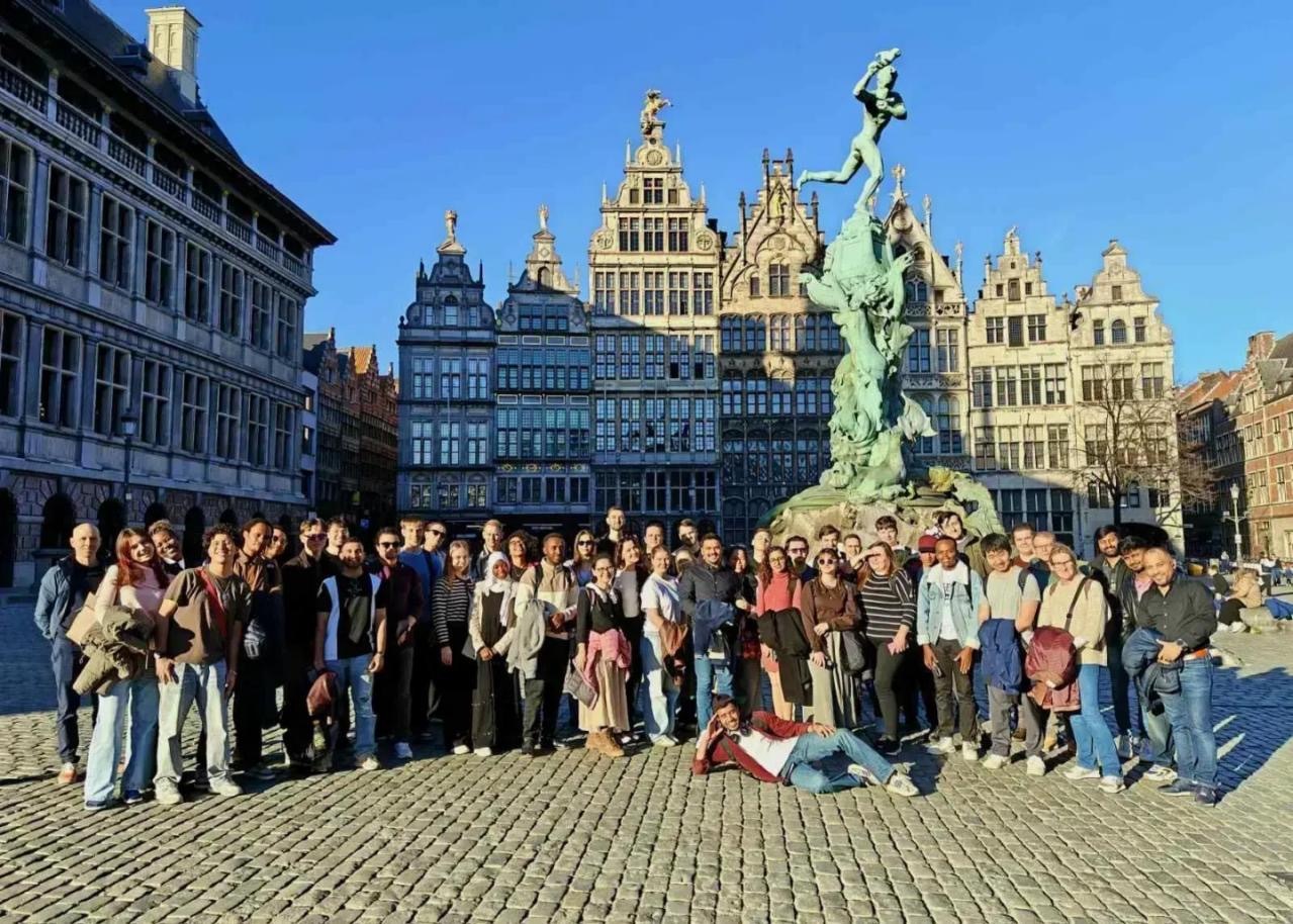 Studenti Poslovne informatike učili kroz praksu u An...