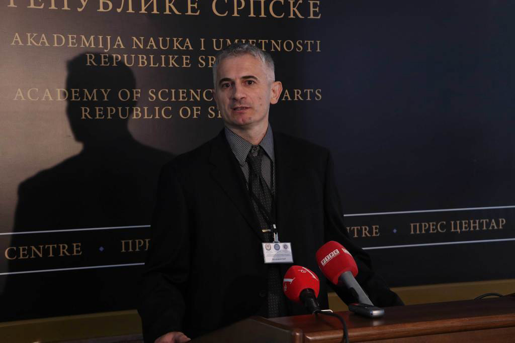 Ријешена деценијска енигма: Проф. Кораћ трансформише...