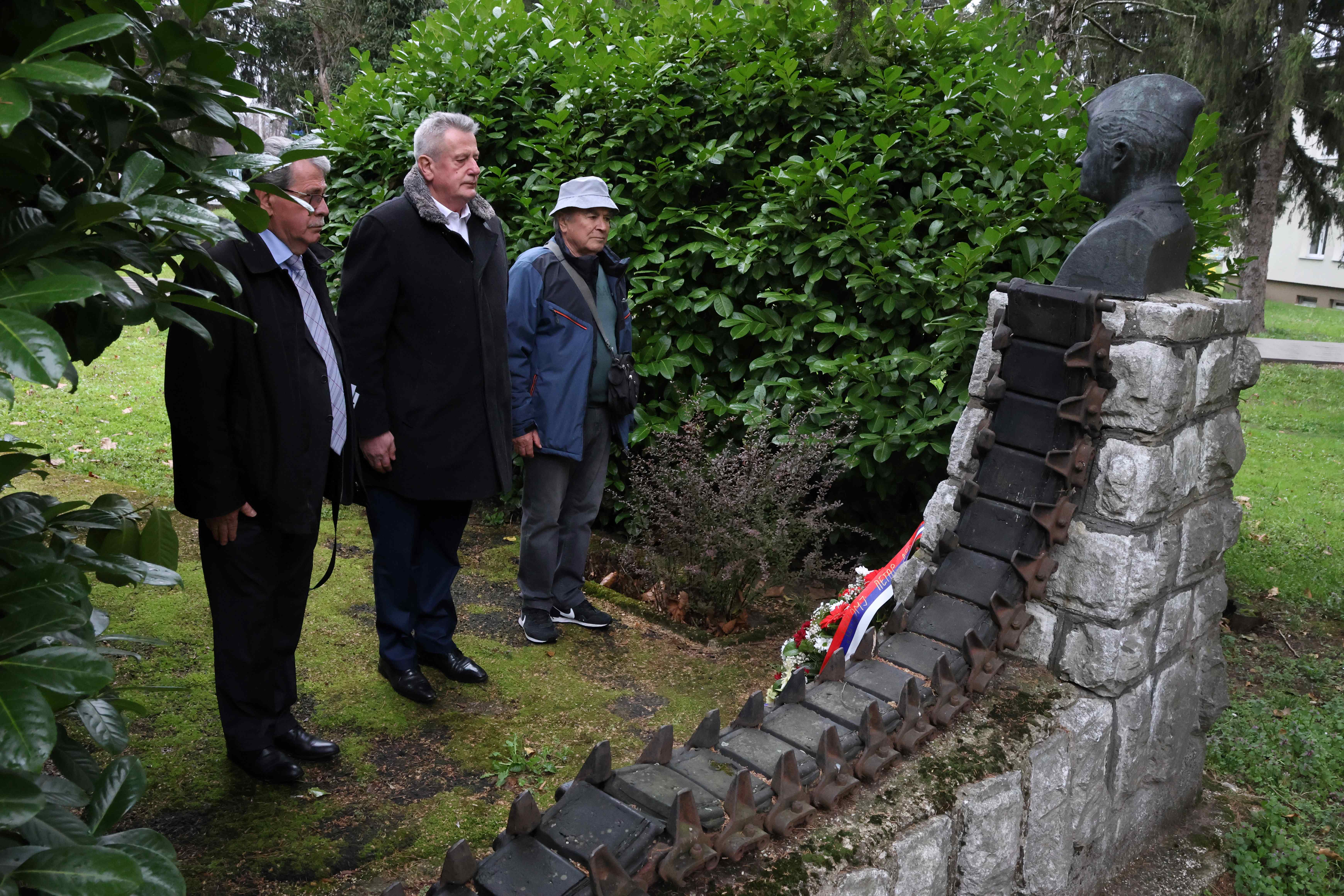 Дан некадашњег Школског центра „Петар Драпшин”