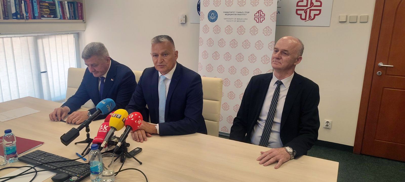 Министар Мастиловић посјетио Медицински факултет