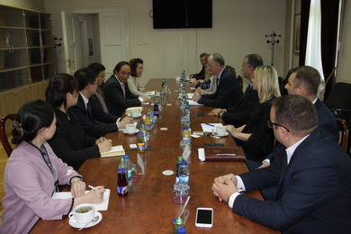 The Delegation from Hanban Visited the University of Banja Luka