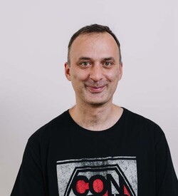 мр Јован Микић